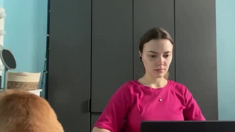 Snapshot of eracloke chatting on February 2026 02:07:02 AM Lily online show from February 2026 02:07:02 AM