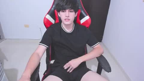 eren_tatakae online show from January 2026 02:37:01 AM