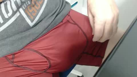 eric100eric100 online show from November 2025 08:25:02 PM