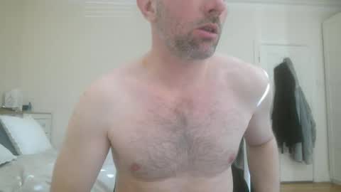 eric334418 online show from March 2025 12:44:02 PM