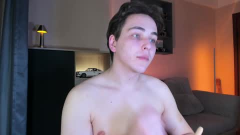 Eric online show from March 2026 07:39:01 PM