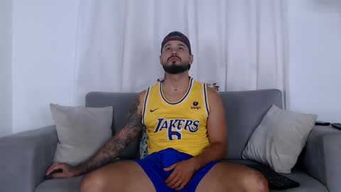 Snapshot of eric_evans1 chatting on October 2025 04:45:02 AM Eric Evans online show from October 2025 04:45:02 AM