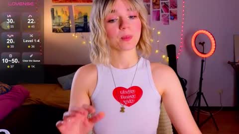 Snapshot of erica_winterr chatting on February 2025 04:59:02 AM Erica Winterr online show from February 2025 04:59:02 AM