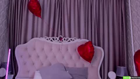 ericaevan online show from February 2025 11:11:01 AM