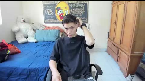 erick_de_rossee online show from April 2026 05:46:01 PM