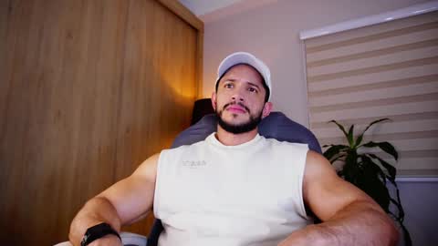 Erick Thompson online show from January 2025 10:19:01 PM