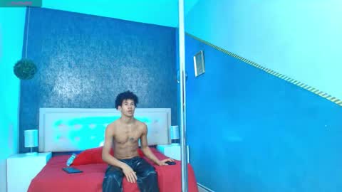   online show from November 2025 04:24:02 AM