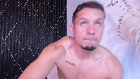 Snapshot of erickdowell chatting on December 2024 03:28:02 PM Erick online show from December 2024 03:28:02 PM