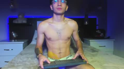 Eriik Joness online show from September 2025 01:12:01 PM