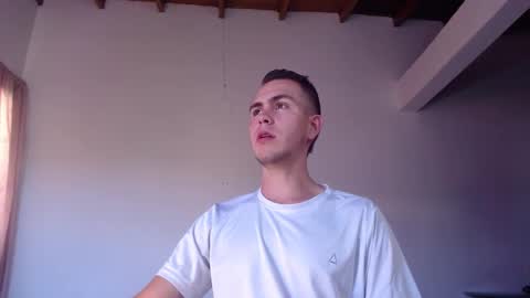 Erik rodriguez online show from January 2025 09:41:01 PM