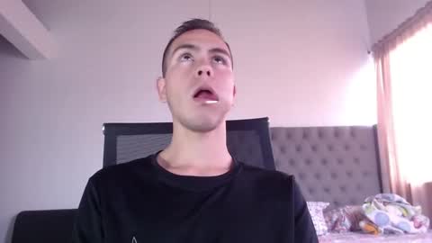 Erik rodriguez online show from February 2026 07:43:01 PM