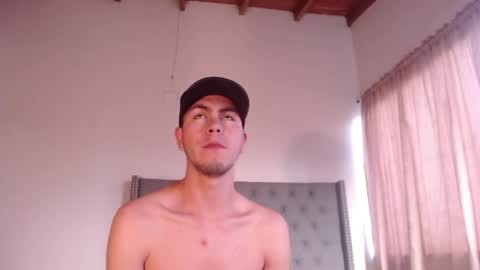 Snapshot of erik_rodriguez chatting on April 2026 11:20:01 AM Erik rodriguez online show from April 2026 11:20:01 AM