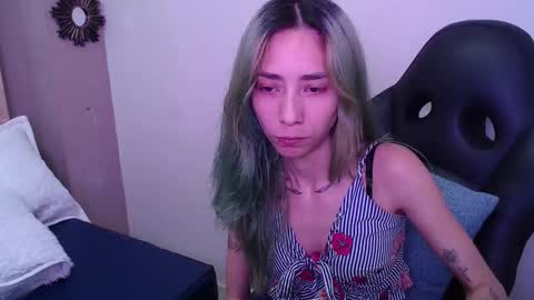 E R I K A - SAGITARIO..... online show from November 2025 03:56:02 PM