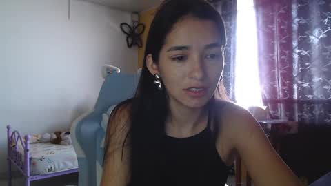 erina_1 online show from January 2025 02:58:02 PM