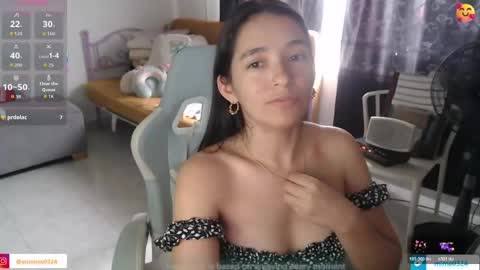erina_1 online show from April 2026 05:31:02 PM