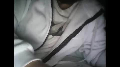 erjoseillo online show from March 2026 11:00:02 PM