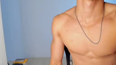 Snapshot of eros_becker_ chatting on May 2026 05:03:02 AM eros_becker_ online show from May 2026 05:03:02 AM