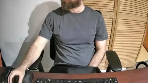 Snapshot of eroskatt chatting on November 2025 01:51:02 AM Eroskatt online show from November 2025 01:51:02 AM