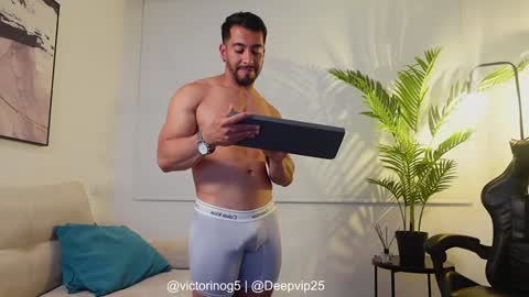 eroswolf online show from January 2025 11:36:02 PM