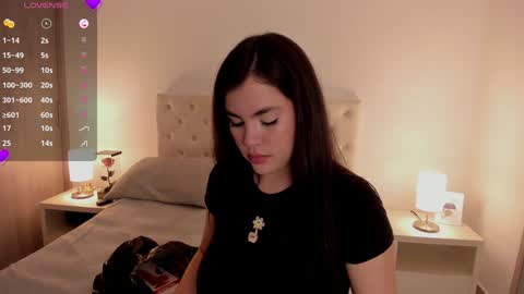 Karen online show from December 2024 09:58:01 PM