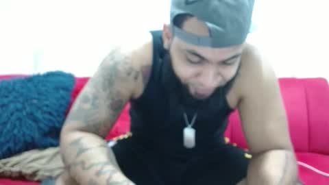 Eroticoblack online show from December 2025 03:23:01 AM