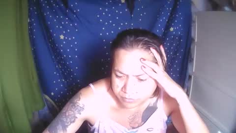 Snapshot of ervanamorge chatting on April 2026 12:50:01 AM Ervana online show from April 2026 12:50:01 AM