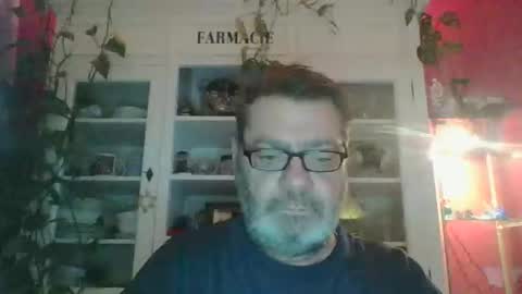 Erwins room welcome sound on online show from January 2025 09:16:01 PM