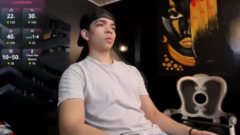 Snapshot of eryonbradley chatting on October 2025 11:21:01 AM Eryon online show from October 2025 11:21:01 AM