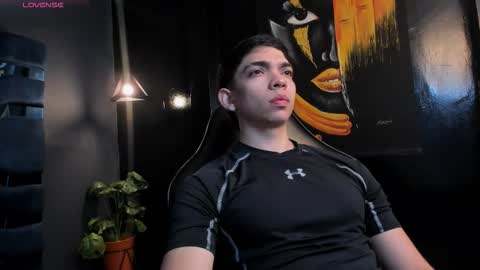 Snapshot of eryonbradley chatting on December 2025 11:19:01 AM Eryon online show from December 2025 11:19:01 AM