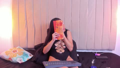 Scarlett online show from March 2026 06:42:01 AM