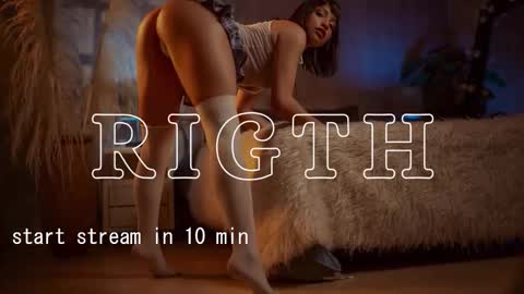 SCARLETT online show from October 2025 12:41:02 PM