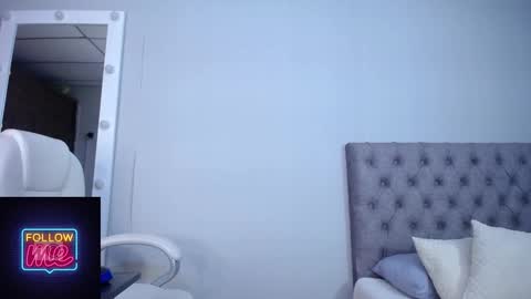 liz  online show from January 2026 04:40:02 AM