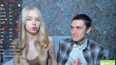 Snapshot of eshcka chatting on May 2026 07:15:02 AM Megan and Brad online show from May 2026 07:15:02 AM