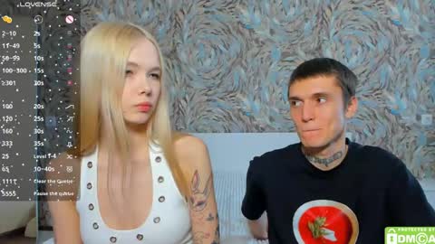 Snapshot of eshcka chatting on May 2026 11:16:02 AM Megan and Brad online show from May 2026 11:16:02 AM