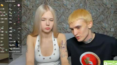 Snapshot of eshcka chatting on May 2026 01:08:01 PM Megan and Brad online show from May 2026 01:08:01 PM