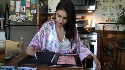 esimaralda online show from June 2026 09:14:02 PM