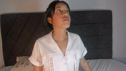 esme online show from June 2026 02:33:01 PM