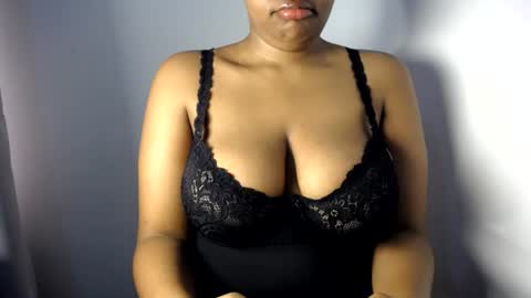 Esme online show from July 2026 09:24:02 AM