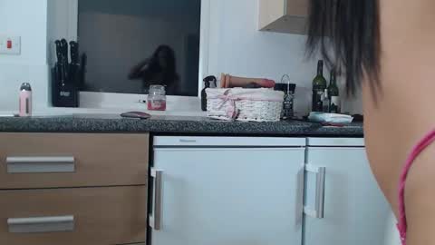 Snapshot of esmerose4444 chatting on February 2026 08:05:01 PM esmerose4444 online show from February 2026 08:05:01 PM