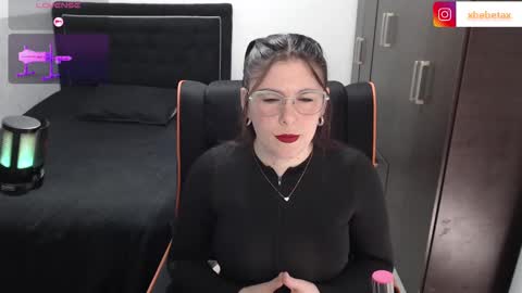 Xbebetax online show from September 2025 06:11:02 PM