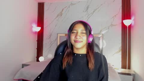 esperanzamora online show from May 2026 11:40:01 AM