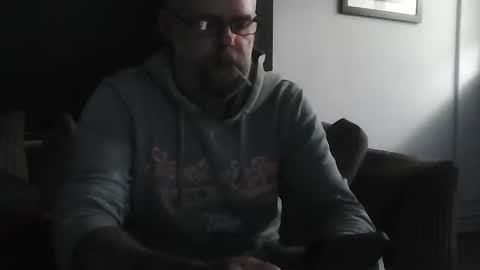 Snapshot of essex_dilf chatting on January 2025 01:15:02 AM dont ask to pm me your probably fake online show from January 2025 01:15:02 AM