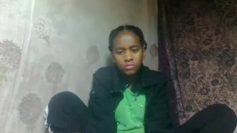 estancelee online show from July 2026 07:24:01 PM