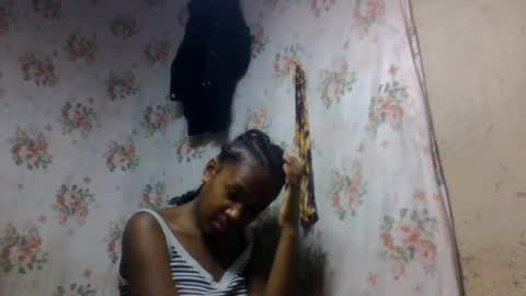 estancelee online show from July 2026 10:44:02 AM