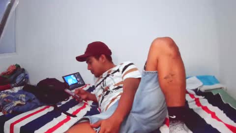 wailer1996 online show from December 2024 09:52:01 PM