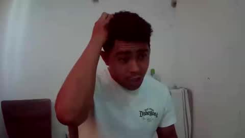 wailer1996 online show from October 2025 11:39:02 AM