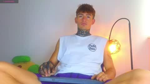 Snapshot of estebanchar_ chatting on January 2026 01:38:01 PM Esteban independent model online show from January 2026 01:38:01 PM