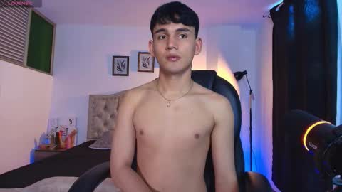 Esteban online show from October 2025 09:26:02 PM