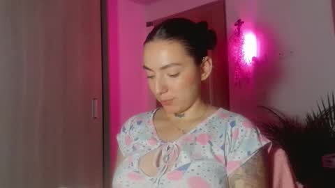 Snapshot of estefa1 chatting on January 2026 06:38:01 AM estefa1 online show from January 2026 06:38:01 AM