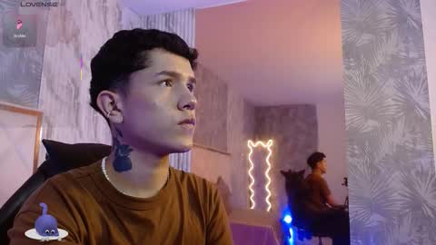 Snapshot of estefan_tay chatting on February 2026 07:21:01 PM estefan_tay online show from February 2026 07:21:01 PM